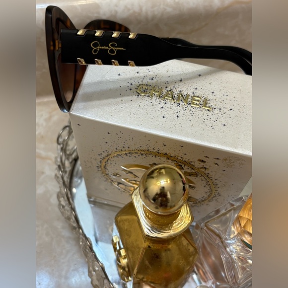 A Touch Of ? leopard Eyewear main image 9